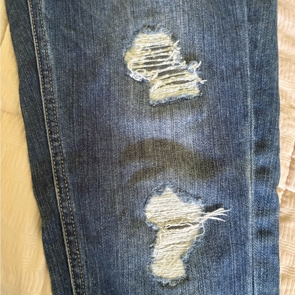 WHBM Distressed Girlfriend Jeans - Picture 8 of 8